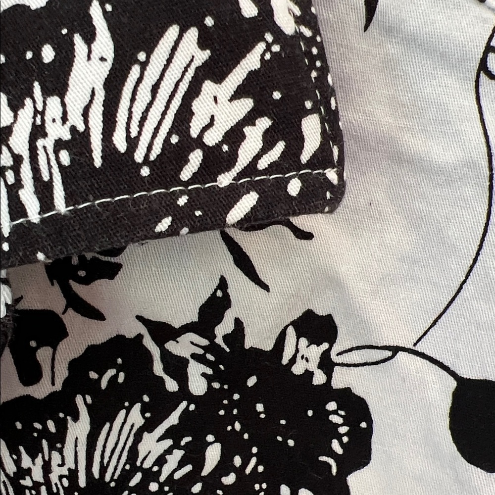 Men’s Rock Roll N Soul dress/casual Long sleeve shirt, 2XL black & white floral - Picture 4 of 8